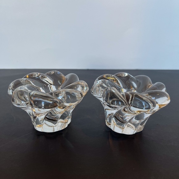 Pair of Crystal Glass Candlesticks in a Floral Design - Picture 2 of 13